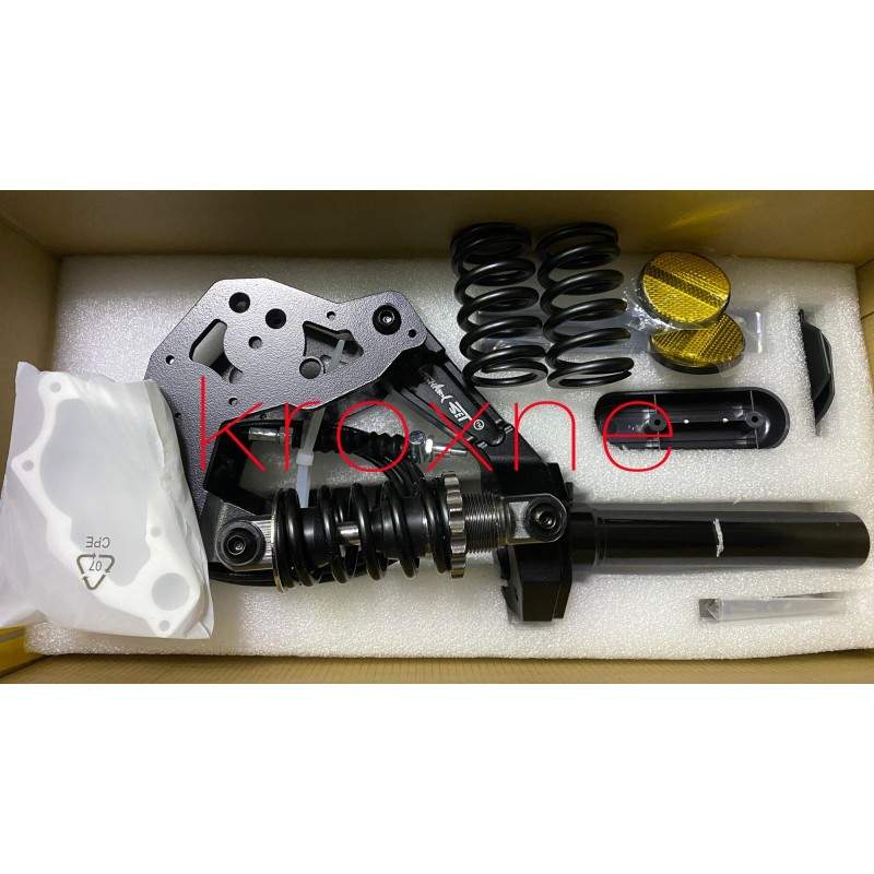 Sospensioni anteriori Sharkset per Ninebot Max G30, G30D, G30P e G30LP Sharkset - 11 Sospensione anteriore Sharkset con due ammo