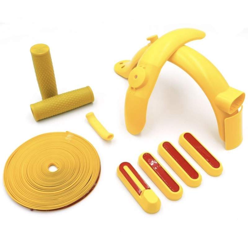 Kit carenare cu culoare personalizata - aripi plus accesorii - design standard si mare pentru stop.  - 5 Kit carenare cu culoare