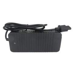 Akkulaturi sähköskootterille NiU KQi 2, NiU KQi 2 Pro, NiU KQi 3 tai vastaava NIU - 5 Akkulaturi sähköskootterille NiU KQi 2, Ni