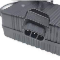 Batterilader for elektrisk sparkesykkel NiU KQi 2, NiU KQi 2 Pro, NiU KQi 3 eller lignende NIU - 8 Batterilader for elektrisk sp