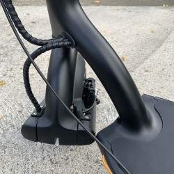 Sharkset RS1 - kaks 1400 W mootorit - 20ah aku - tööulatus 50 kuni 70 km Sharkset - 10 Sharkset RS1 - kaks 1400 W mootorit - 20a