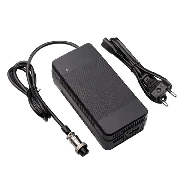 Zaryadno za skuter ili elektricheski velosiped 54.6v 2A - 48v - konektor GX16  - 1 Zaryadno za skuter ili elektricheski velosipe