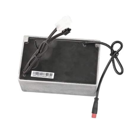 Oryginalna wewnętrzna ładowarka do akumulatorów Segway Ninebot serii P65 lub P100S Segway - Ninebot - 3 Oryginalna wewnętrzna ła