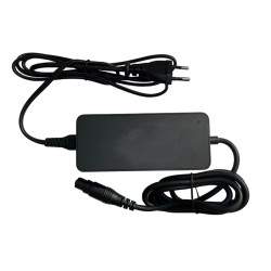 Specifická nabíječka pro skútr Xiaomi Electric Scooter 4 Pro MAX Xiaomi - 1 Specifická nabíječka pro skútr Xiaomi Electric Scoot