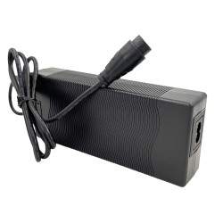 Töltő Minimotorokhoz 58.1V 2A Mini Scooter Dualtron LP-16 3 tűs szigetelt csatlakozó Minimotors - 3  